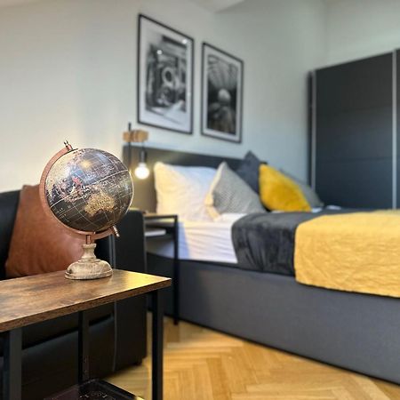 Apartments I 5 Minutes To Metro Wiedeń Zewnętrze zdjęcie