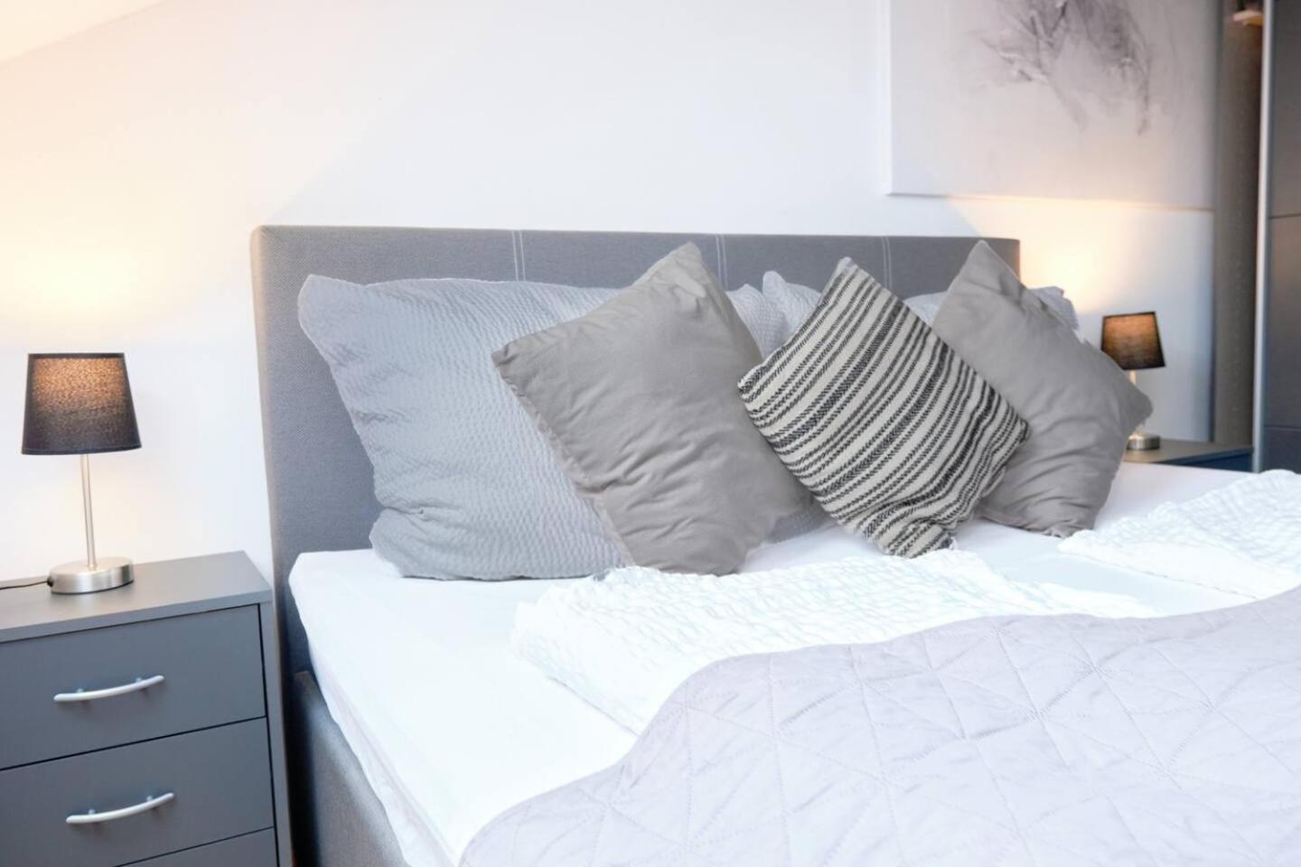 Apartments I 5 Minutes To Metro Wiedeń Zewnętrze zdjęcie