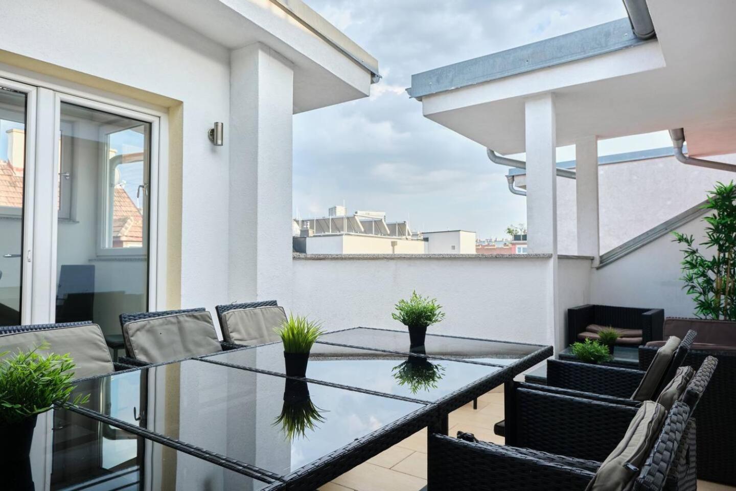 Apartments I 5 Minutes To Metro Wiedeń Zewnętrze zdjęcie